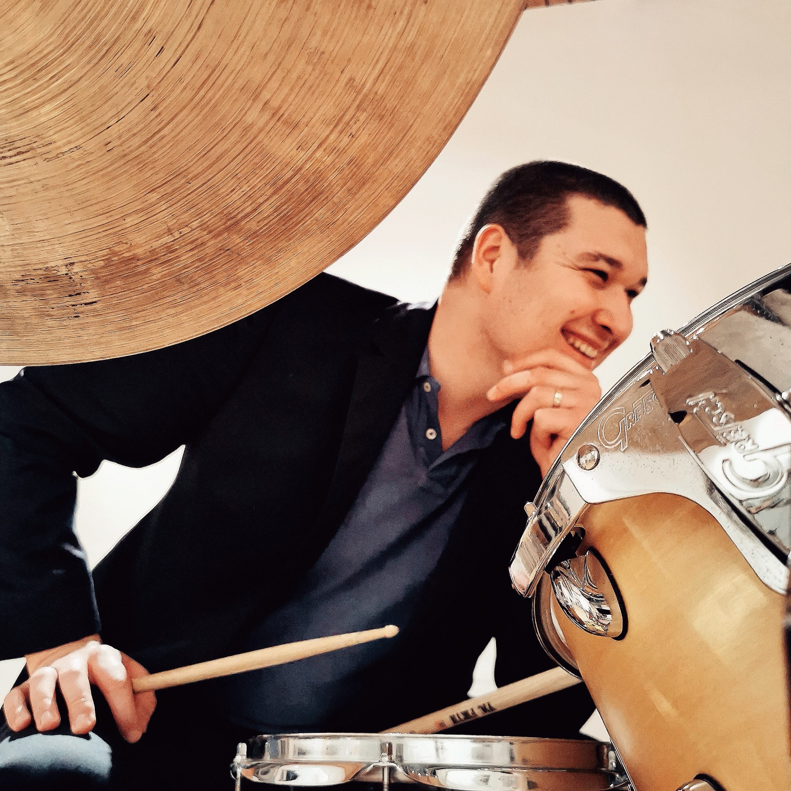 Luka Nikolić at the drum set